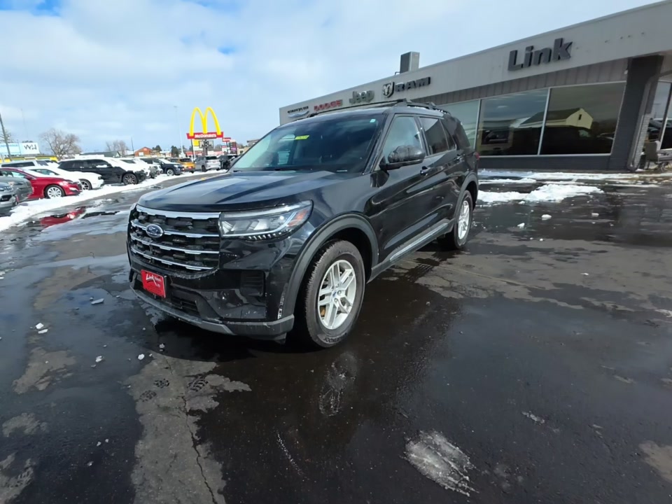 2025 Ford Explorer Active AWD