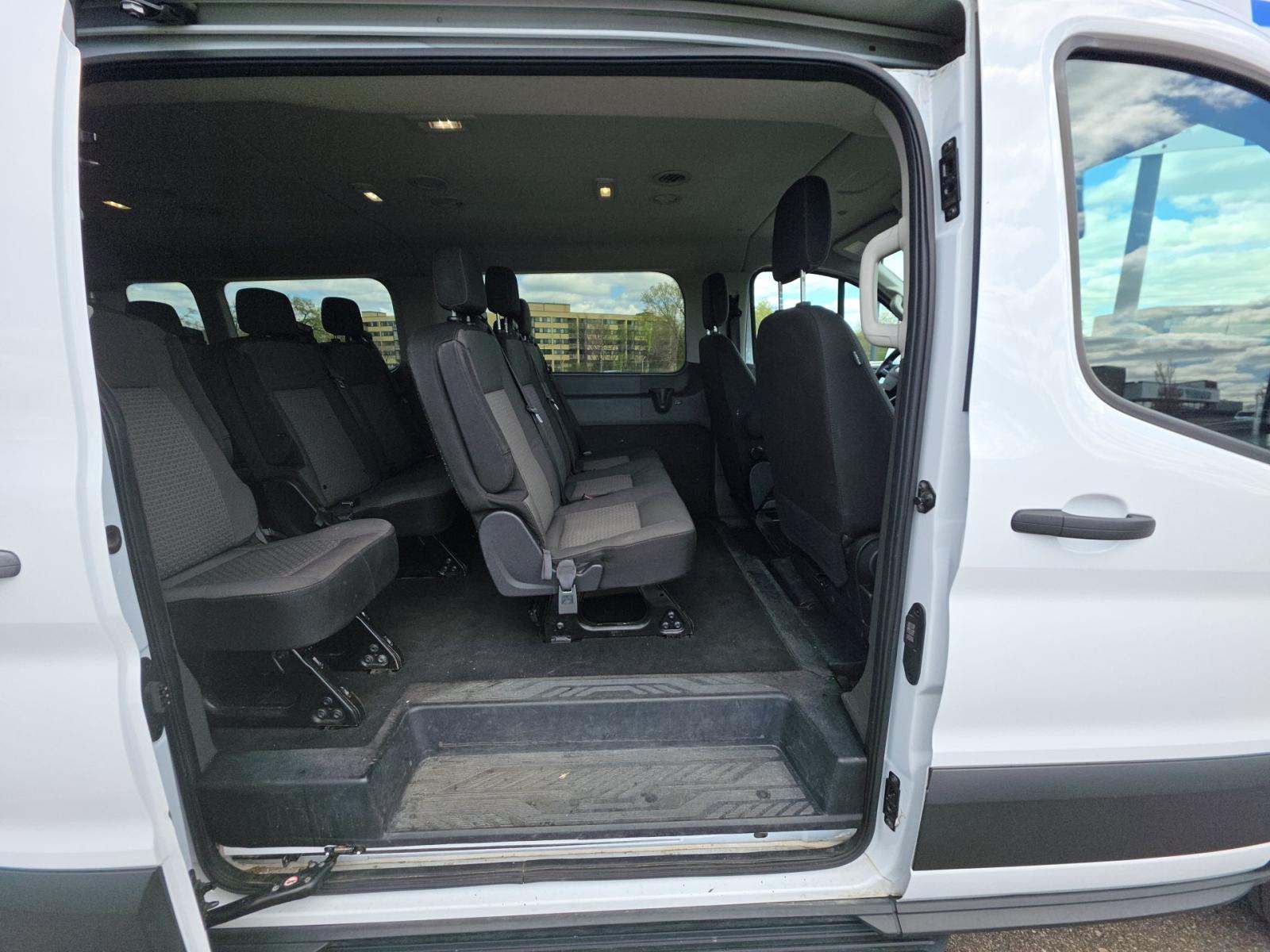 FORD TRANSIT 350 - 9