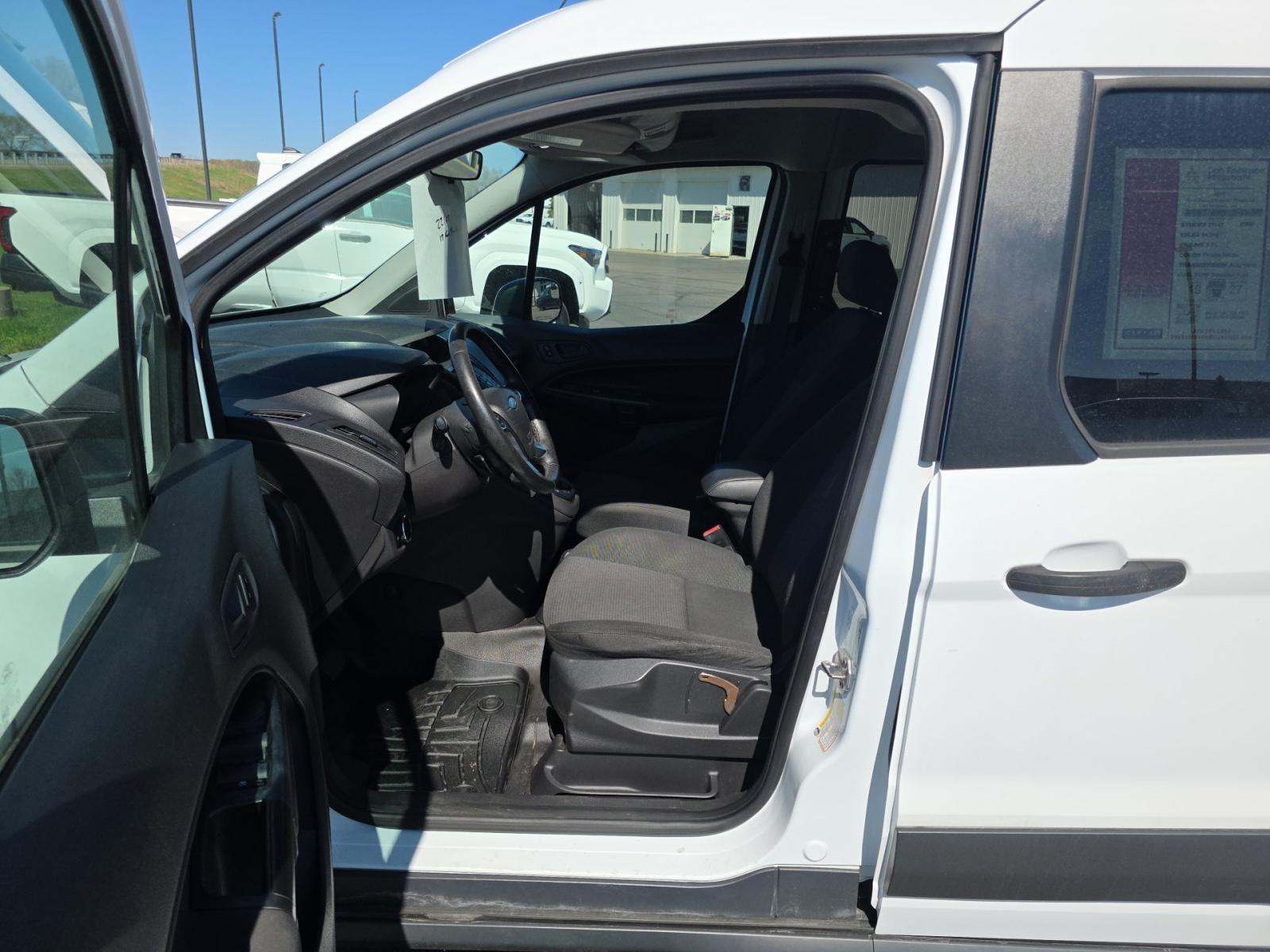 FORD TRANSIT CONNECT - 2