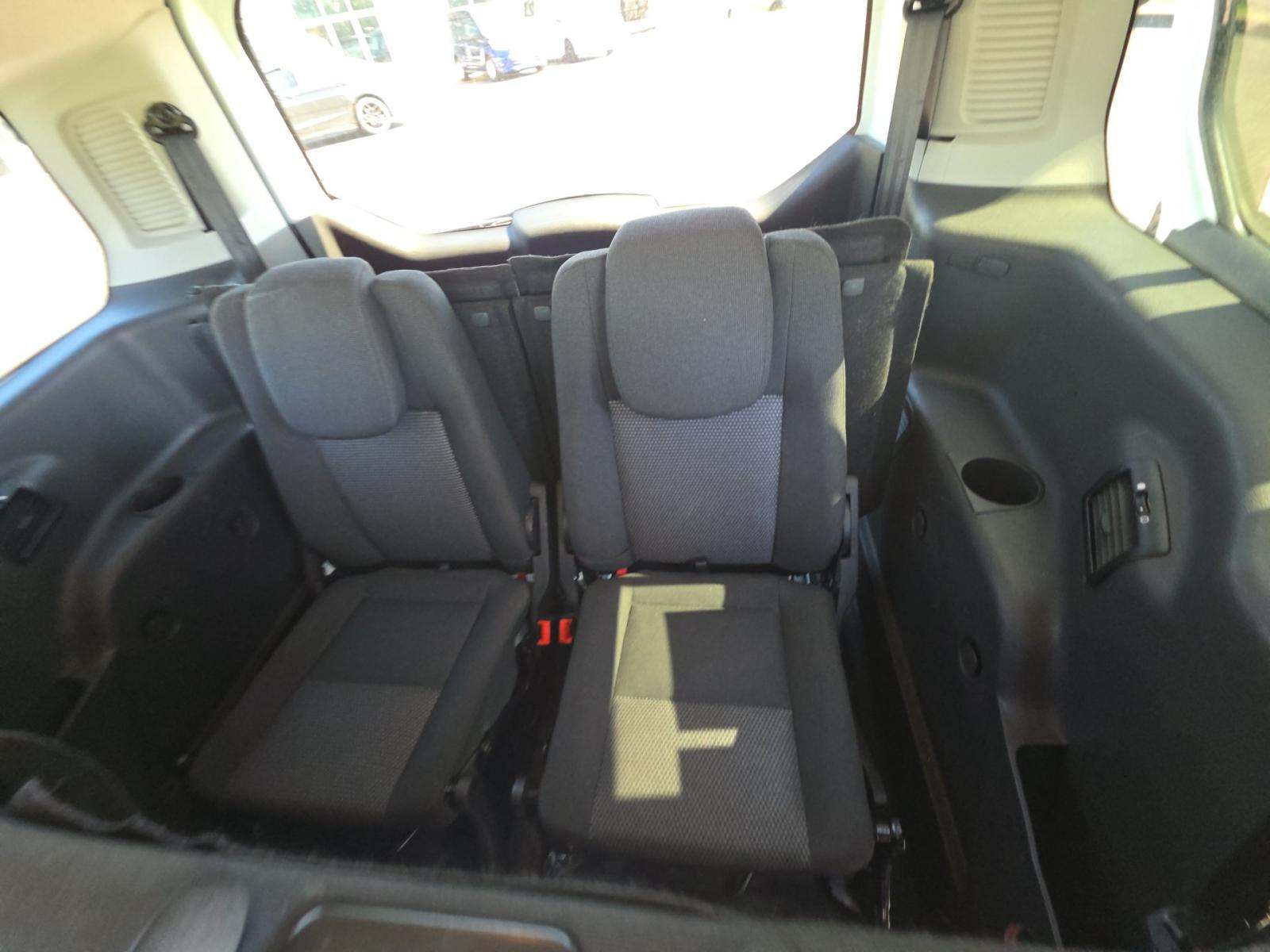 FORD TRANSIT CONNECT - 10