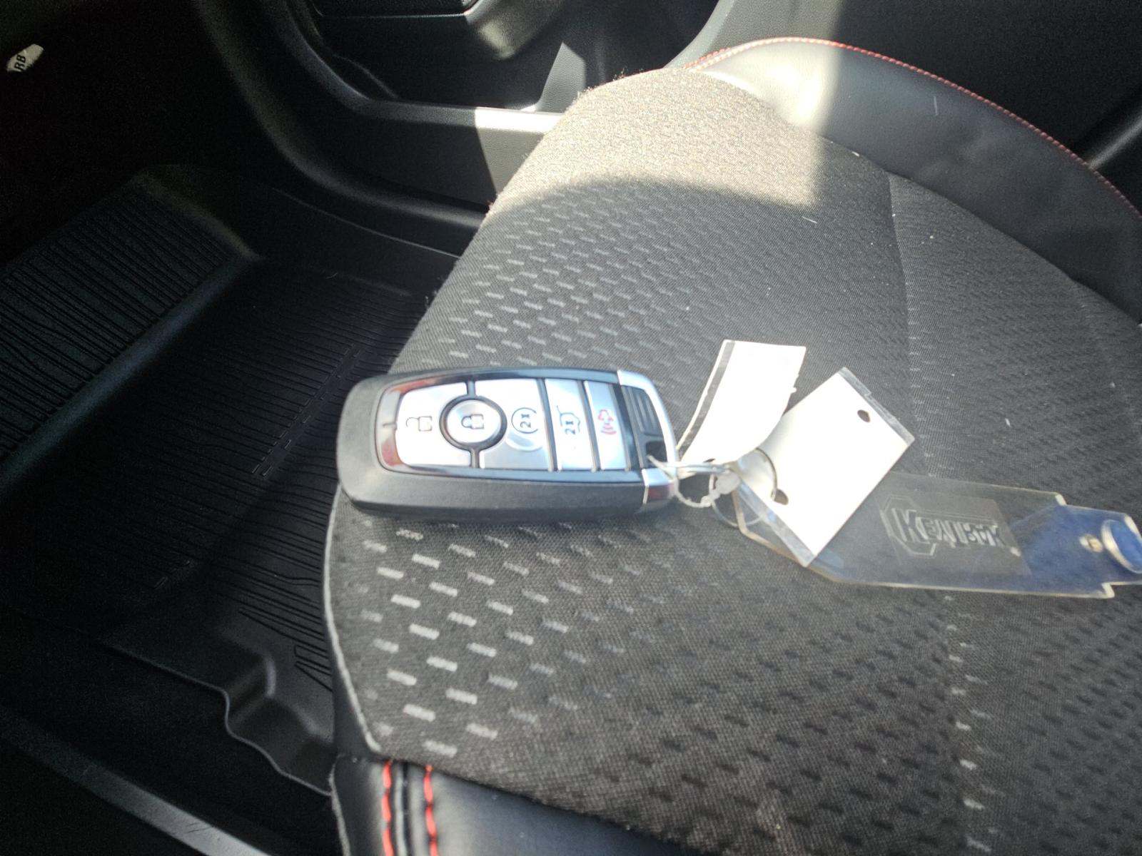 FORD ESCAPE - 4