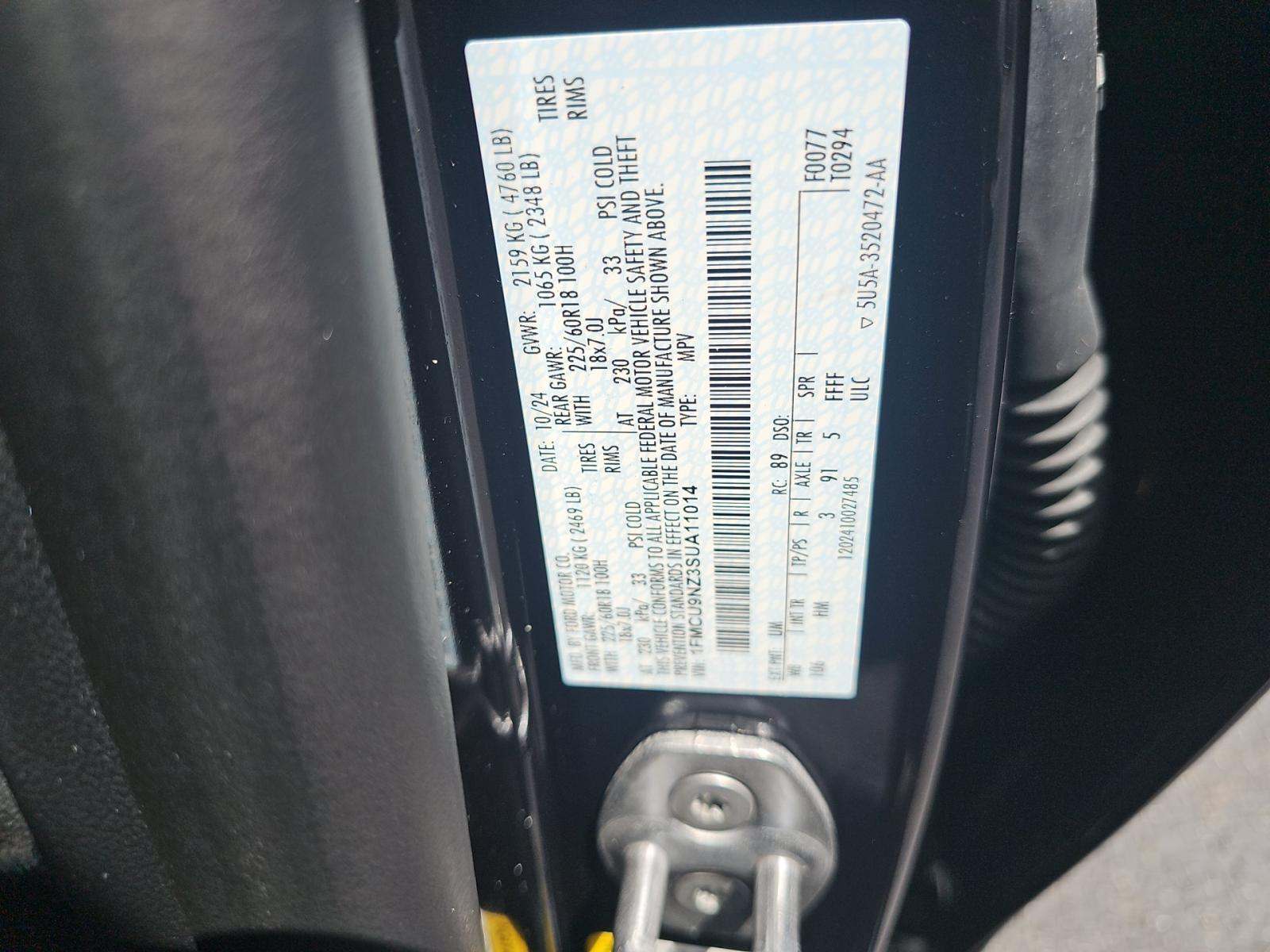 FORD ESCAPE - 1