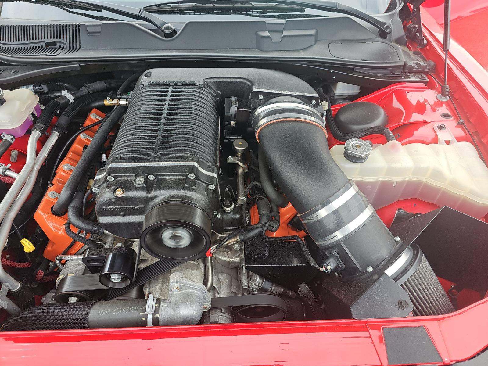 2016 Dodge Challenger SRT Hellcat RWD