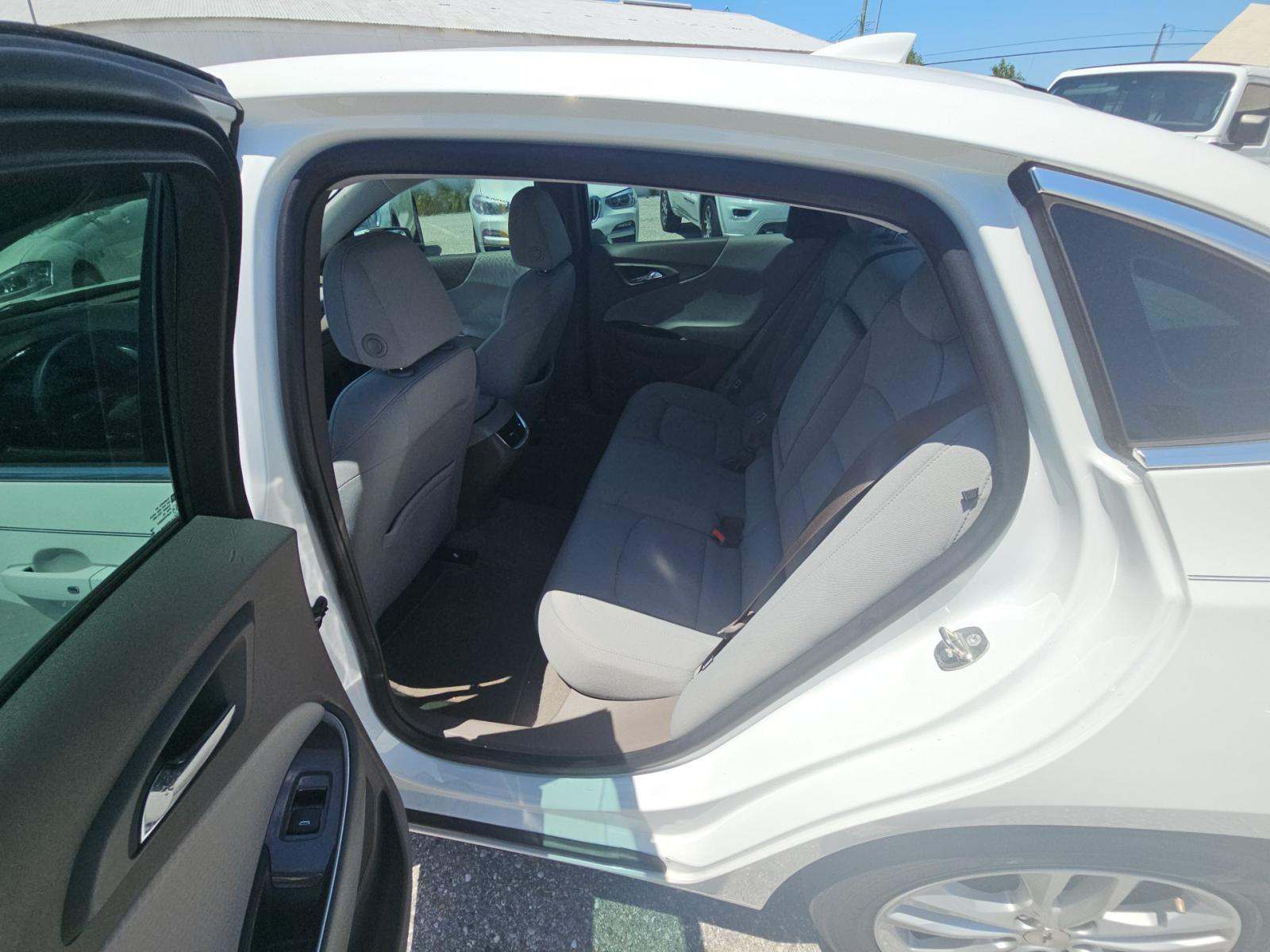 CHEVROLET HYBRID - 9