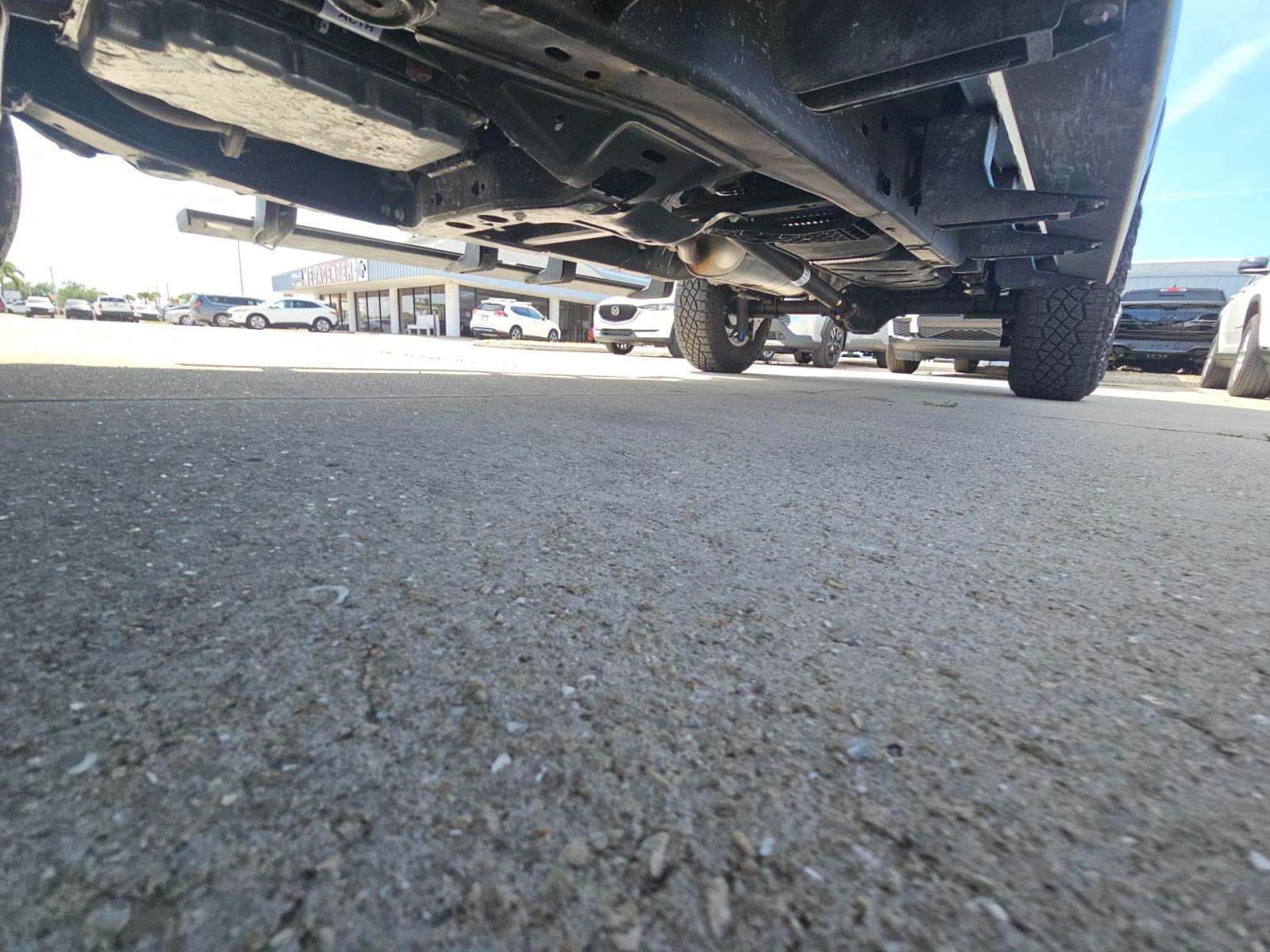 CHEVROLET SILVERADO - 3