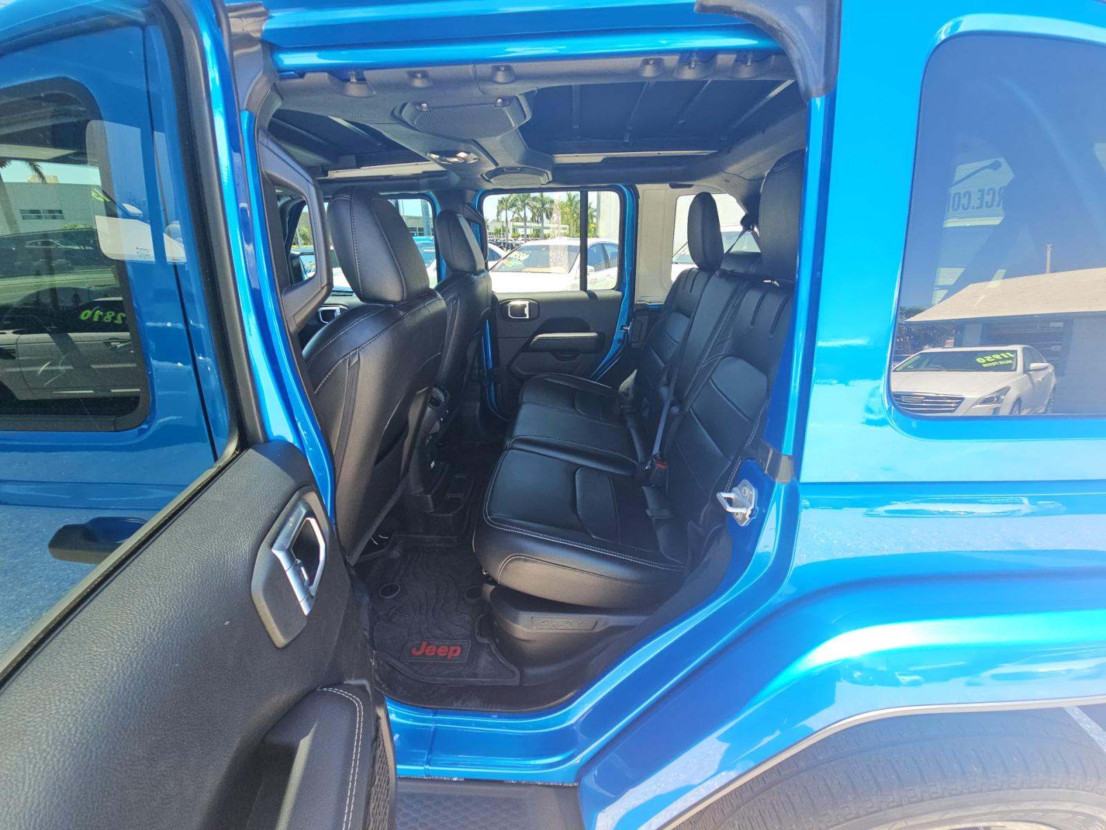 JEEP UNLIMITED 4XE SAHARA - 9