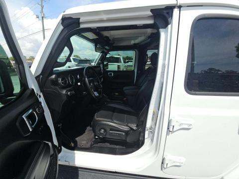 JEEP UNLIMITED SAHARA - 2