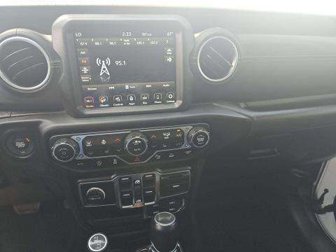 JEEP UNLIMITED SAHARA - 6