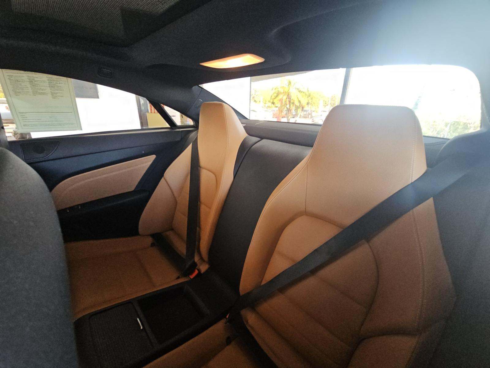 MERCEDES-BENZ E-CLASS - 9