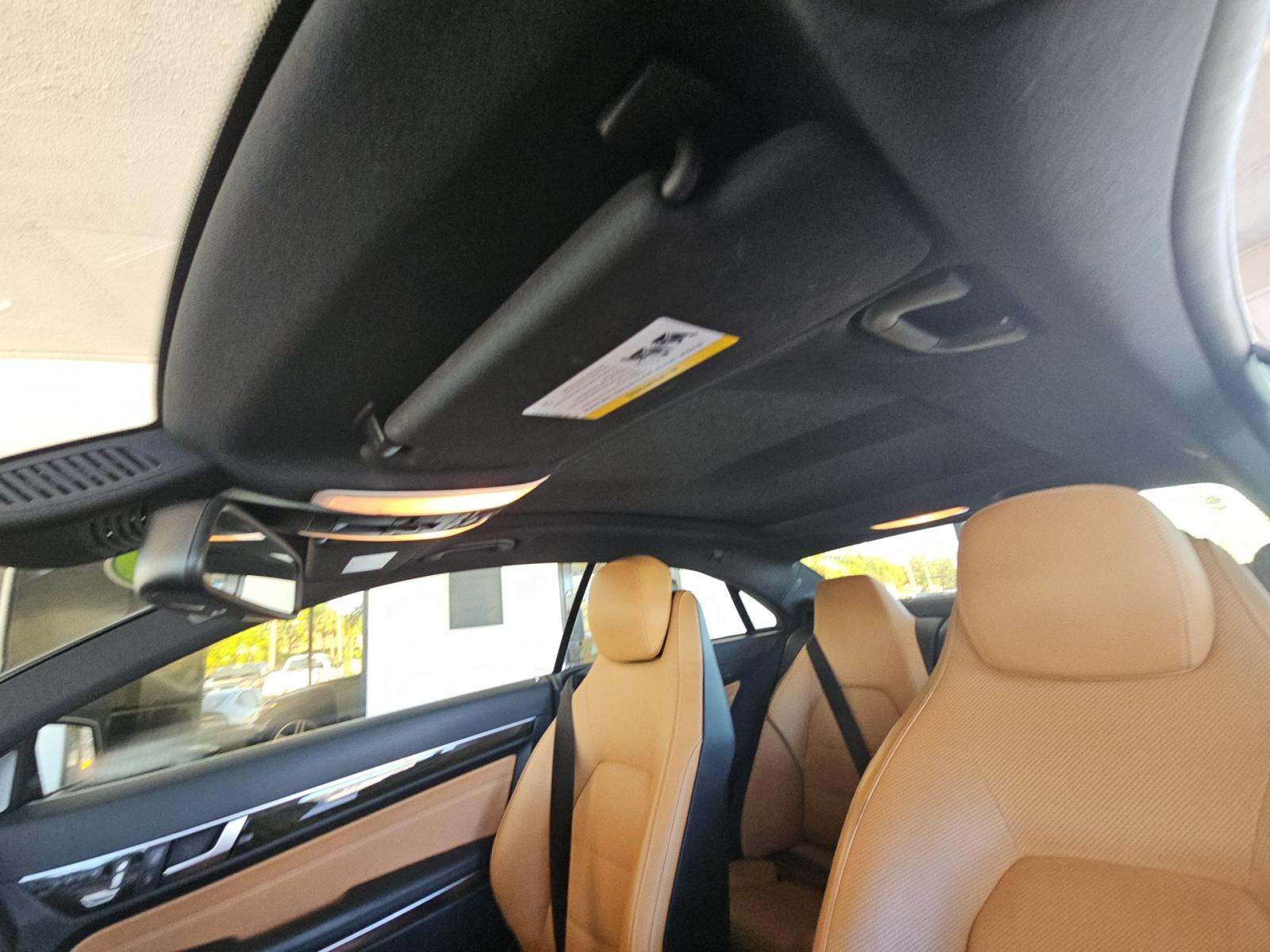 MERCEDES-BENZ E-CLASS - 7