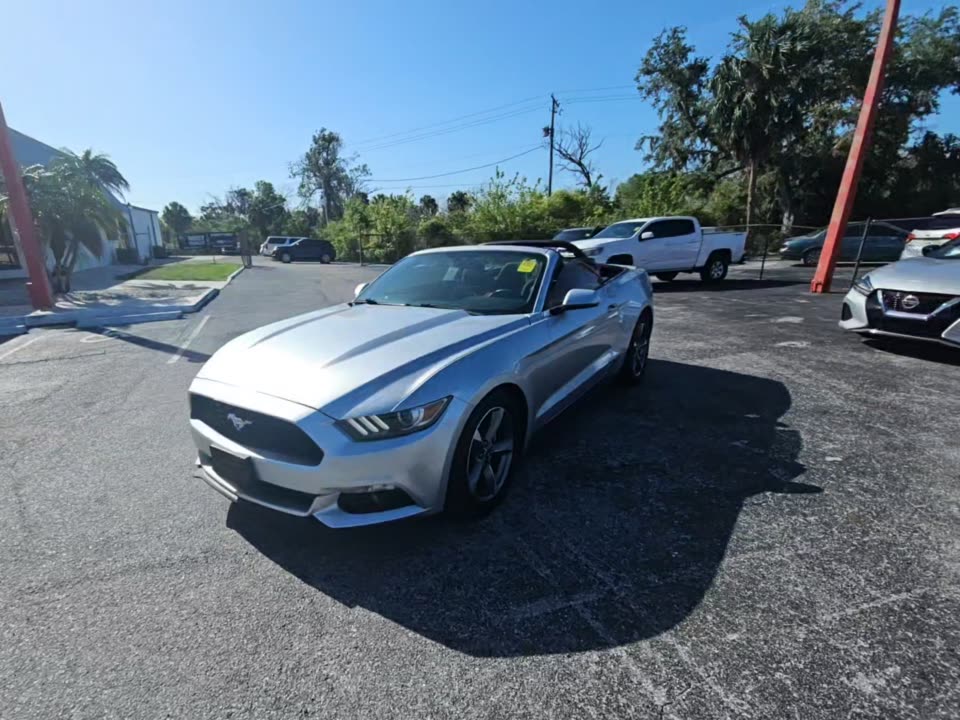2015 Ford Mustang V6 RWD