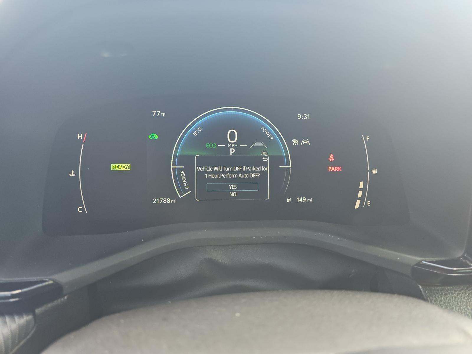 2025 Toyota Camry SE FWD