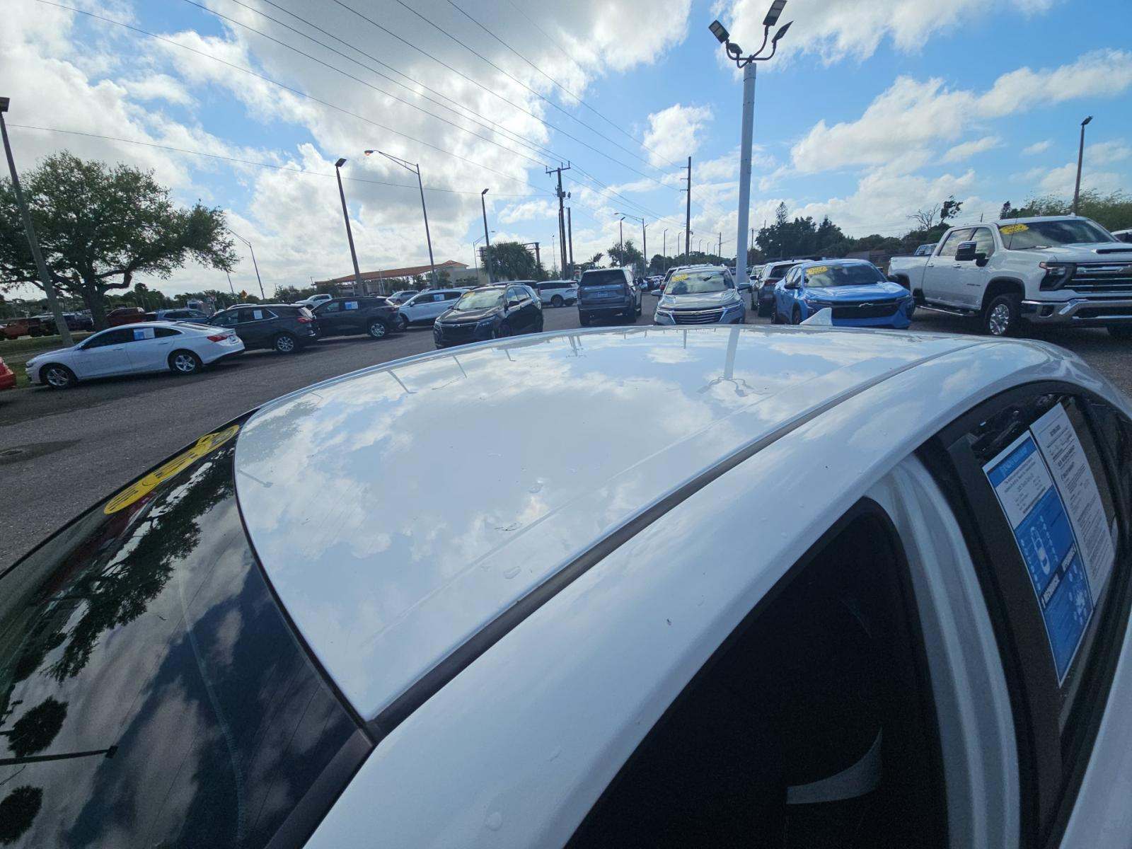 2025 Toyota Camry SE FWD