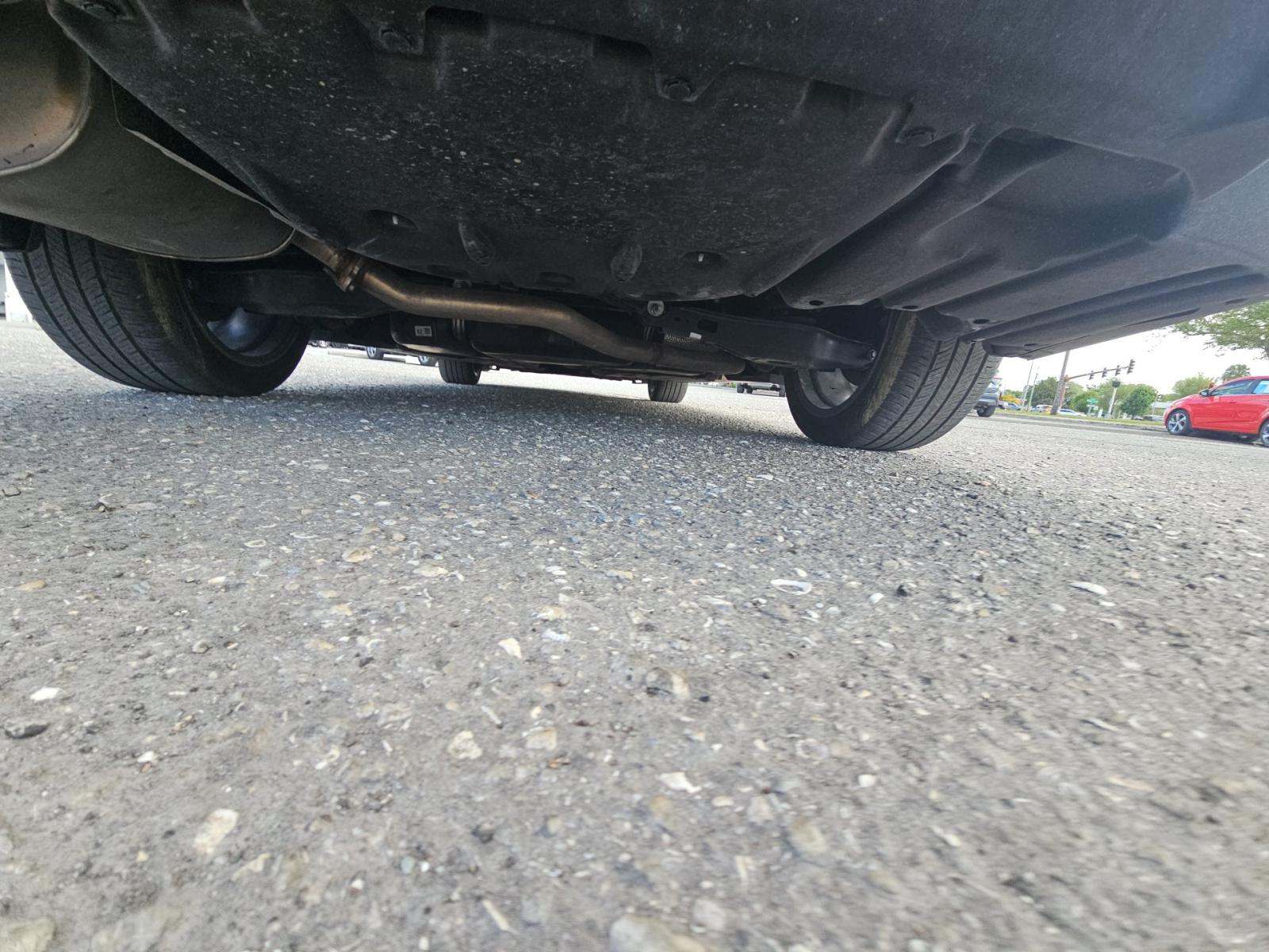 2025 Toyota Camry SE FWD