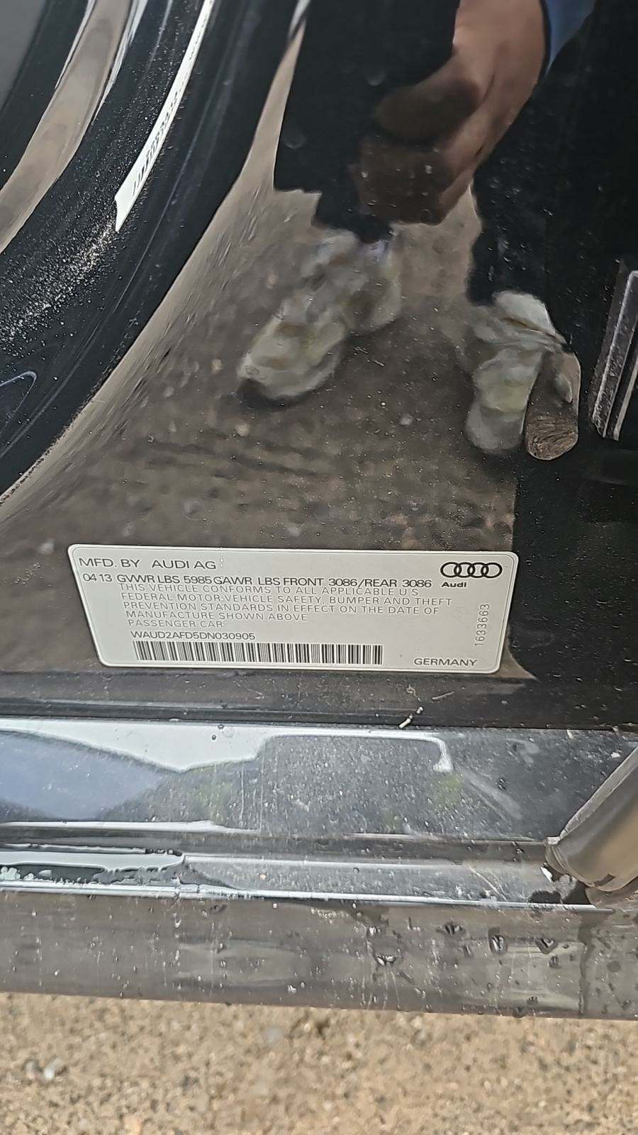 2013 Audi S8 4D SEDAN AWD