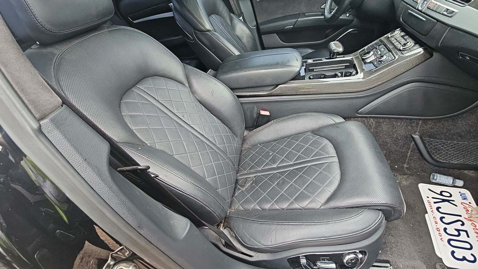 2013 Audi S8 4D SEDAN AWD