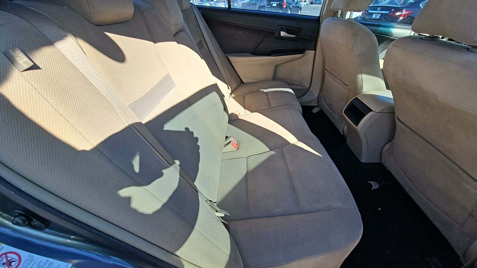 2014 Toyota Camry LE FWD