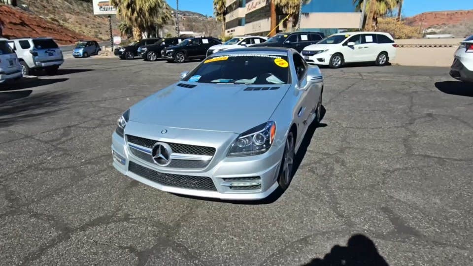 2016 Mercedes-Benz SLK-Class SLK 300 RWD