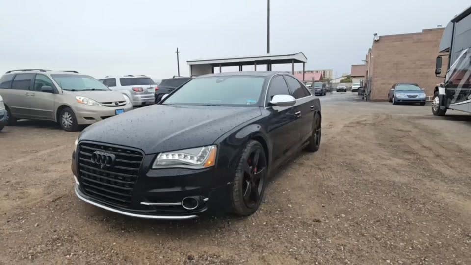 2013 Audi S8 4D SEDAN AWD